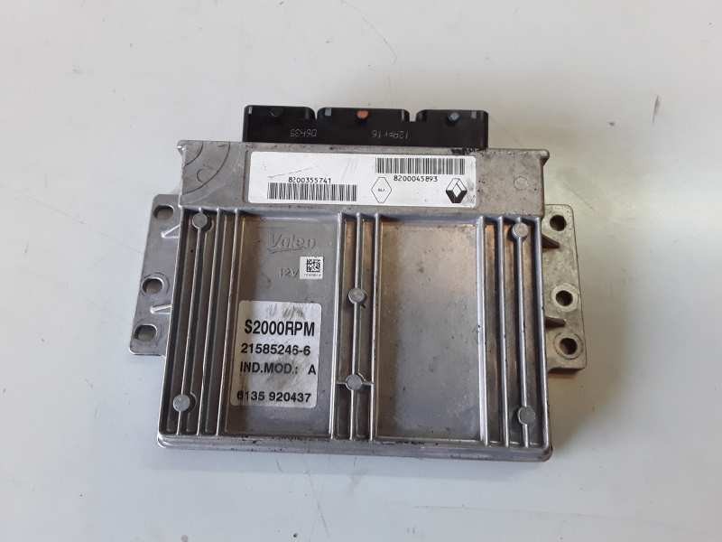 Recambio de centralita motor uce para renault laguna (b56) f4p770 referencia OEM IAM 8200355741/8200045893/S2000RPM/215852466  