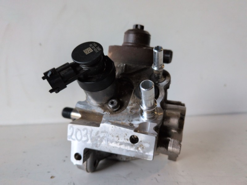 Recambio de bomba inyeccion para citroen berlingo combi 9h06 referencia OEM IAM 0445010516  