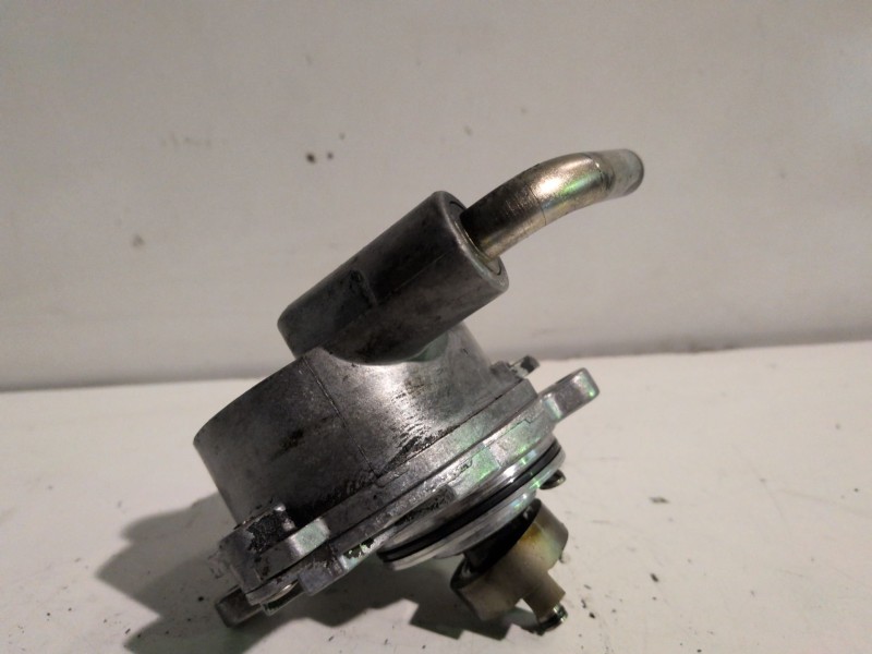 Recambio de depresor freno / bomba vacio para mercedes-benz vito furgón (638) 611980 referencia OEM IAM A6112300165  