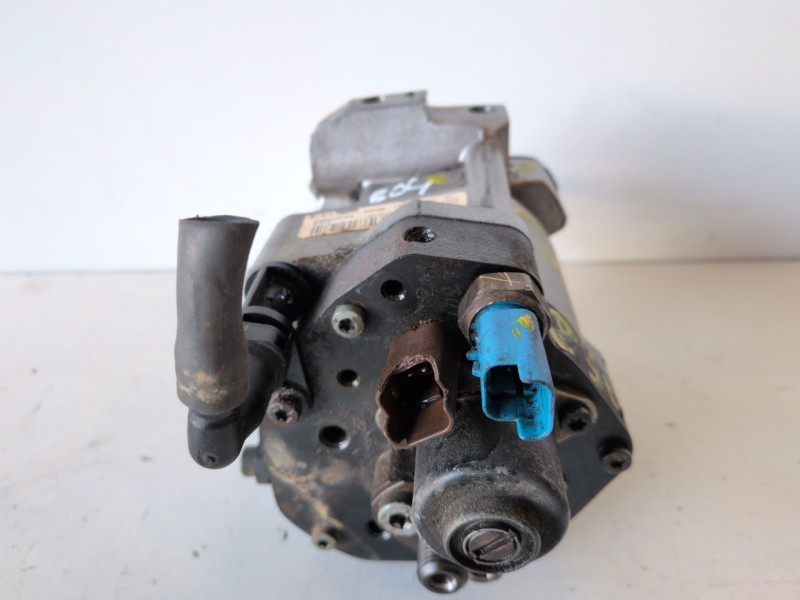 Recambio de bomba inyeccion para ford transit connect (tc7) hcpa referencia OEM IAM 1S4Q9B395BG  