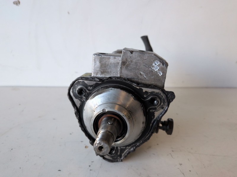 Recambio de bomba inyeccion para ford transit connect (tc7) hcpa referencia OEM IAM 1S4Q9B395BG  