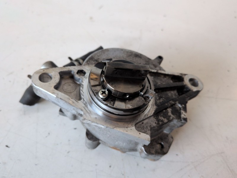Recambio de depresor freno / bomba vacio para mitsubishi asx (ga0w) 4n13 referencia OEM IAM   