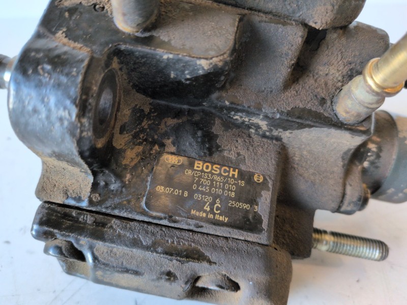 Recambio de bomba inyeccion para renault kangoo i (f/kc0) f9q790 referencia OEM IAM 0445010018  