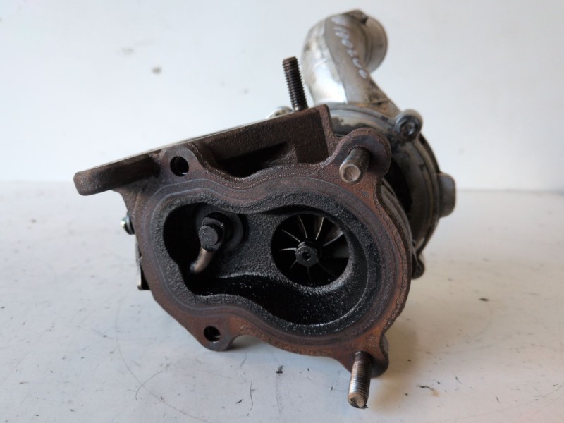 Recambio de turbocompresor para renault kangoo i (f/kc0) f9q790 referencia OEM IAM 8200046681B  