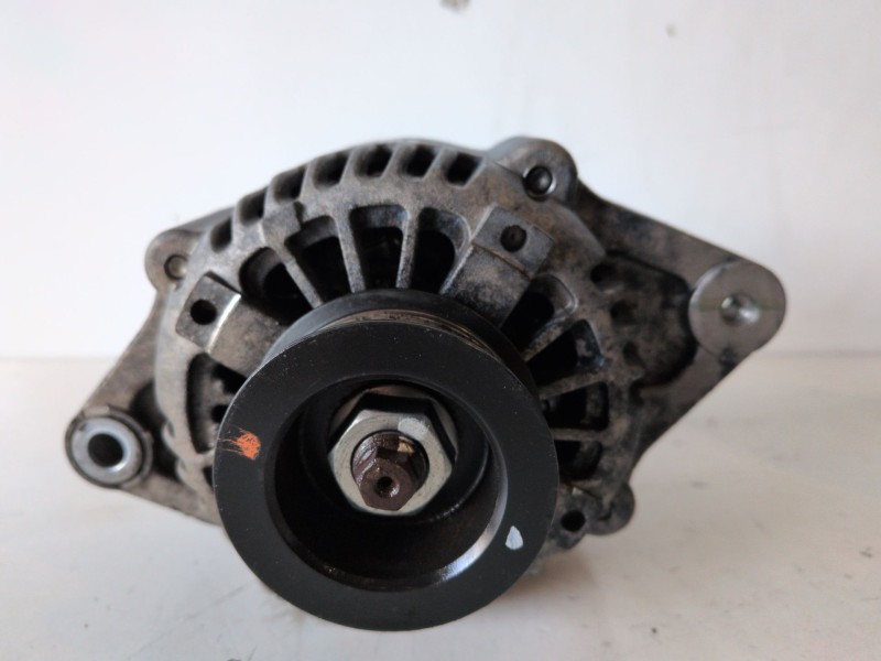 Recambio de alternador para nissan pixo (uao) k10b referencia OEM IAM 3140068K10  