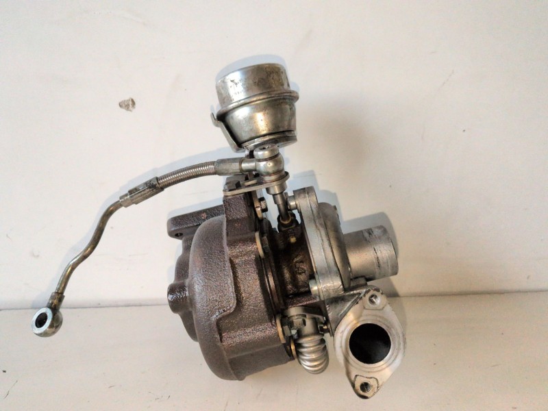 Recambio de turbocompresor para peugeot 207 9hx referencia OEM IAM 55198317  