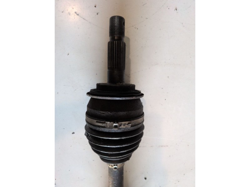 Recambio de transmision delantera izquierda para toyota hilux (kun) 1kdftv referencia OEM IAM   