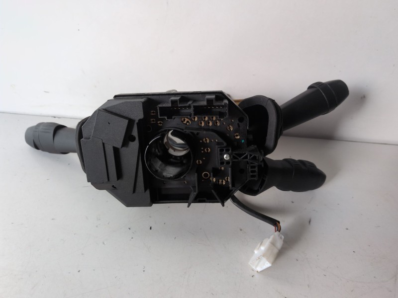 Recambio de mando luces para fiat ii bravo (198) 198a3000 referencia OEM IAM 07354871170  