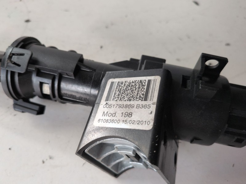 Recambio de conmutador de arranque para fiat ii bravo (198) 198a3000 referencia OEM IAM 61083600  
