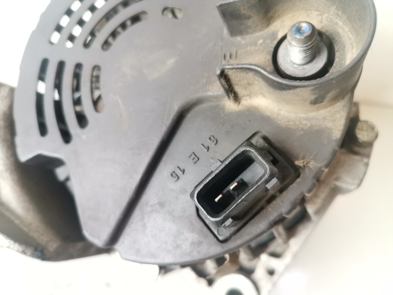 Recambio de alternador para land rover freelander (ln) 204d3 referencia OEM IAM SG12B080  