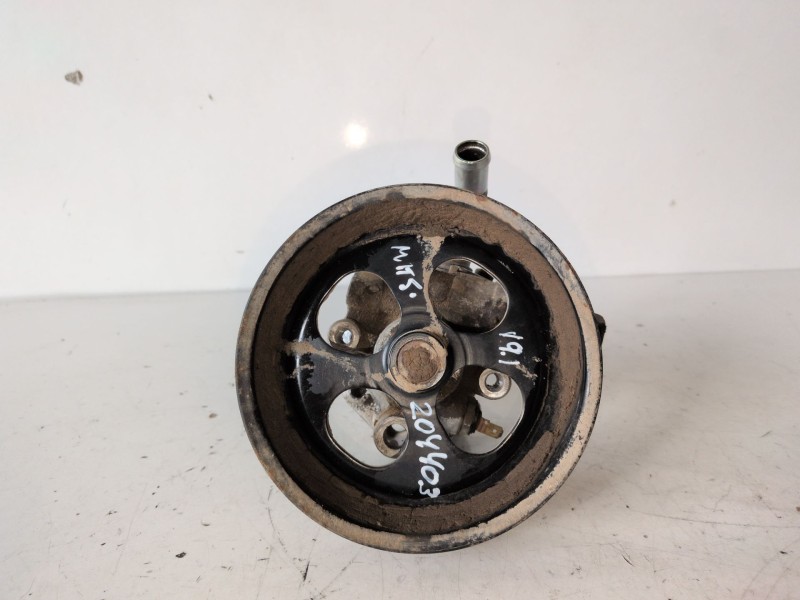 Recambio de bomba direccion para mitsubishi l200 (ka0/kb0) 4d56 referencia OEM IAM   