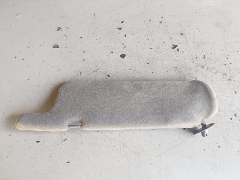 Recambio de parasol derecho para toyota land cruiser (j9) 1kzte referencia OEM IAM   