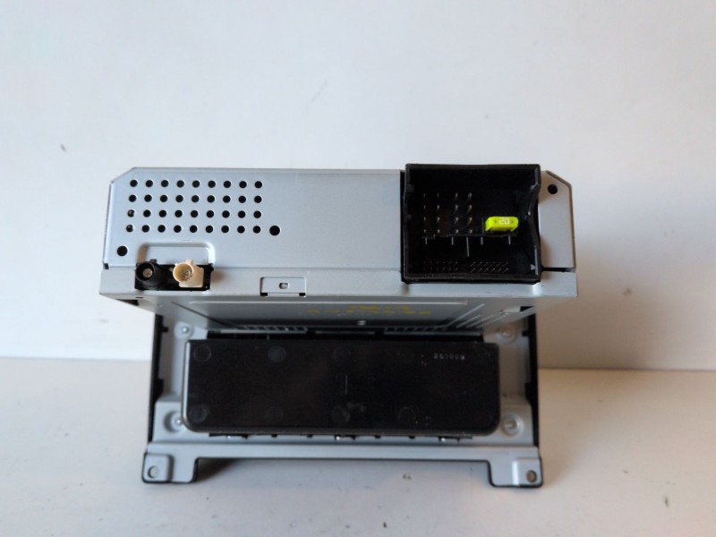 Recambio de sistema audio / radio cd para mercedes-benz vito tourer (447) r9n402 referencia OEM IAM A4478201202  