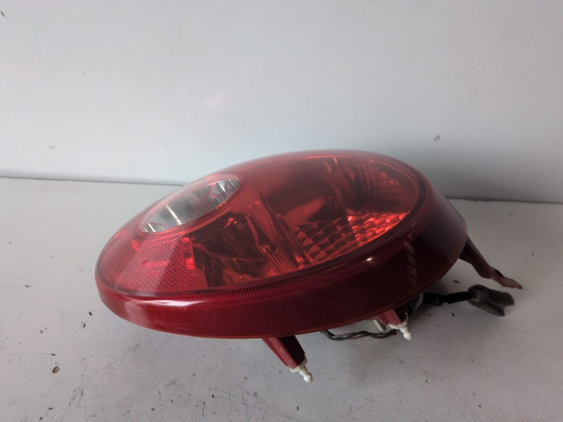 Recambio de piloto trasero derecho para chevrolet matiz (2004) a08s3 referencia OEM IAM   