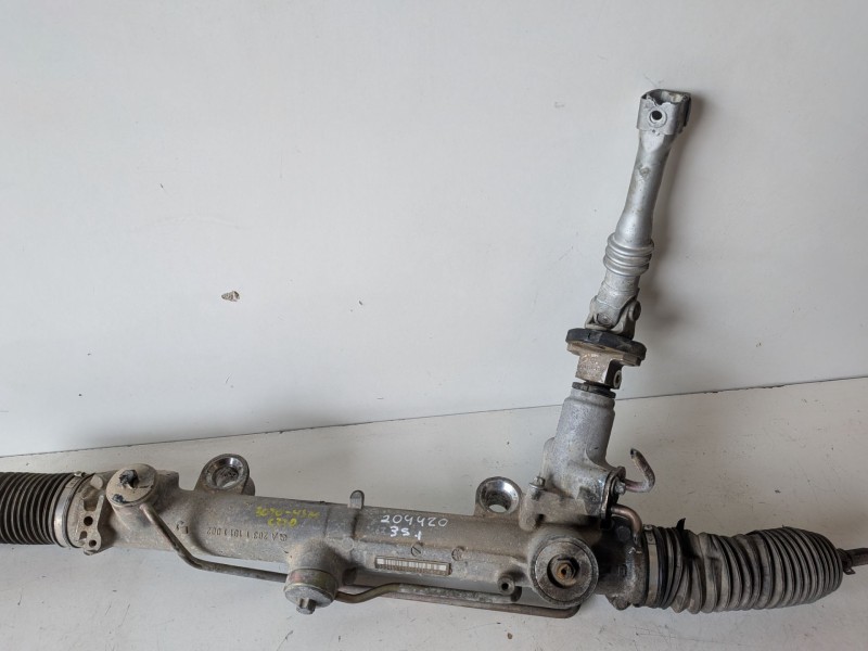 Recambio de cremallera direccion para mercedes-benz clase c (bm 203) berlina 646963 referencia OEM IAM 203460110003  