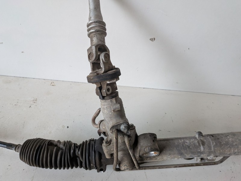 Recambio de cremallera direccion para mercedes-benz clase c (bm 203) berlina 646963 referencia OEM IAM 203460110003  