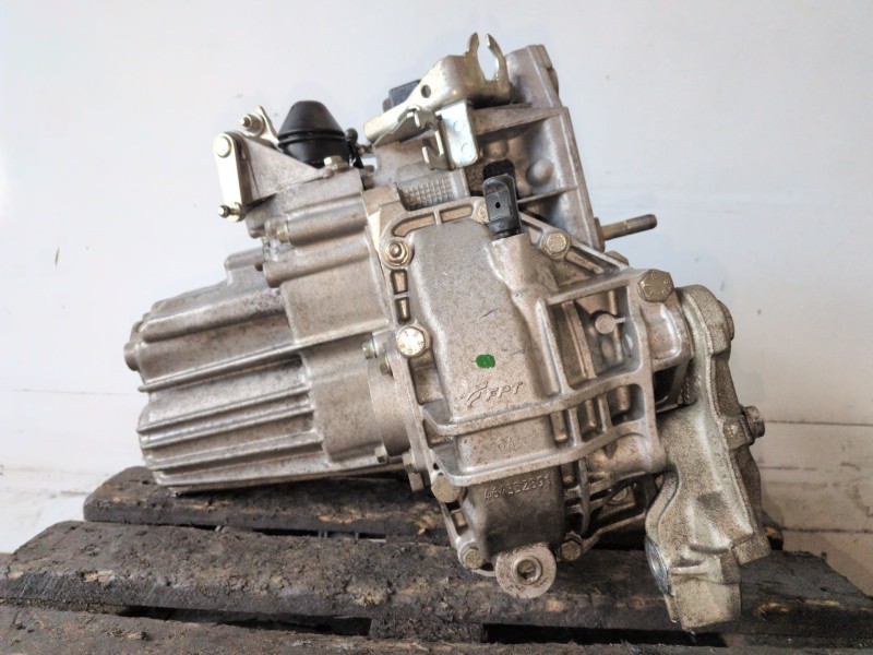 Recambio de caja cambios para fiat ii bravo (198) 198a3000 referencia OEM IAM   