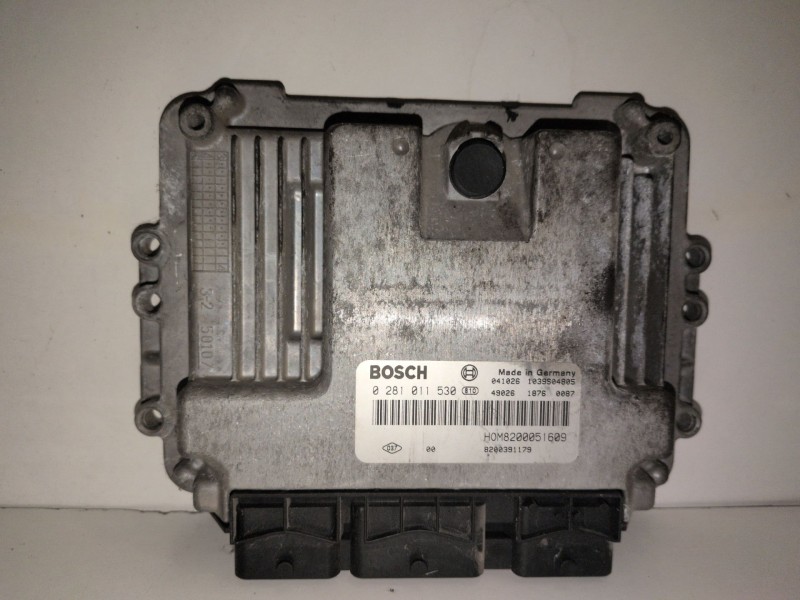 Recambio de centralita motor uce para nissan primastar (x83) f9q762 referencia OEM IAM 0281011530  