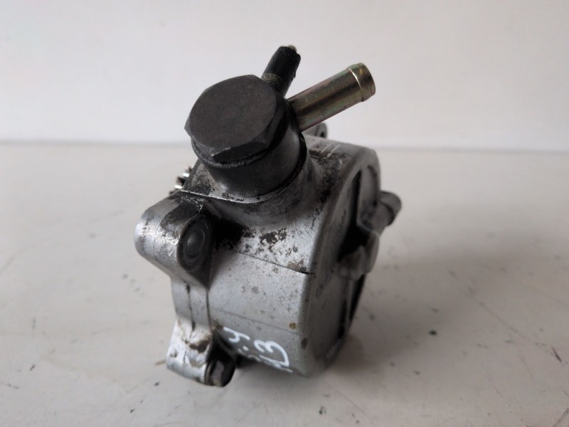 Recambio de depresor freno / bomba vacio para nissan x-trail (t30) yd22 referencia OEM IAM 14650AD200  