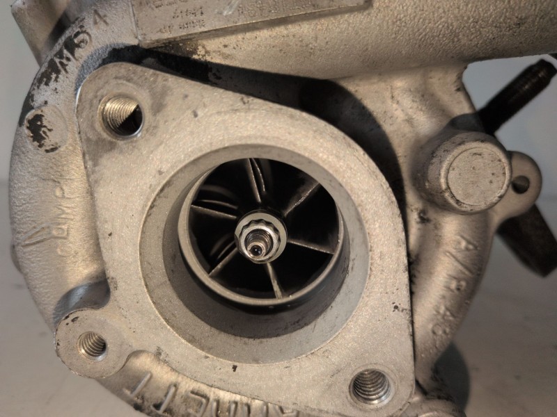 Recambio de turbocompresor para nissan x-trail (t30) yd22 referencia OEM IAM 14411AW400EP  