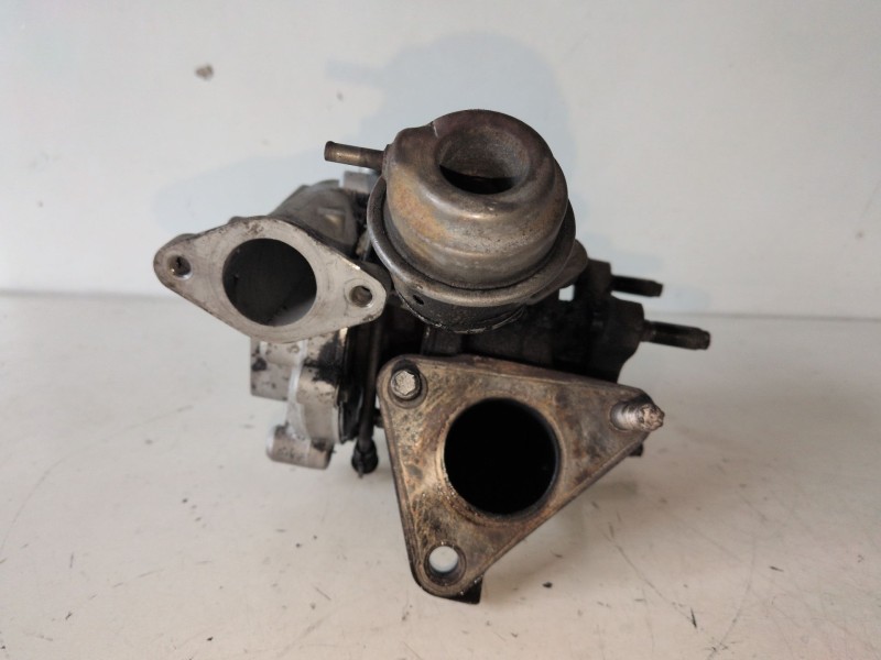 Recambio de turbocompresor para nissan x-trail (t30) yd22 referencia OEM IAM 14411AW400EP  