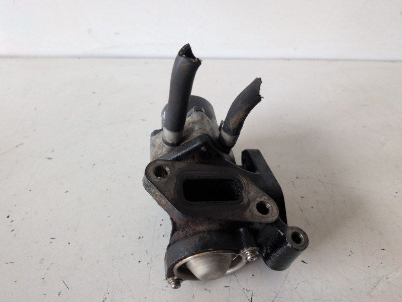 Recambio de valvula egr para nissan x-trail (t30) yd22 referencia OEM IAM   