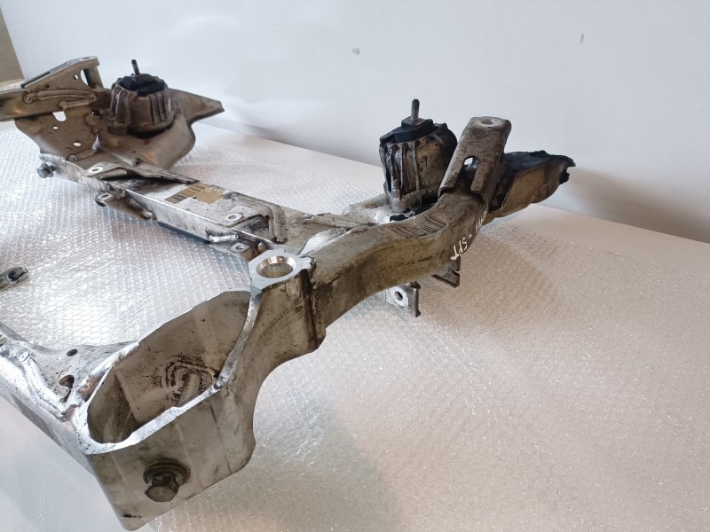 Recambio de puente delantero para bmw serie 1 coupe (e82) n51b30a referencia OEM IAM   