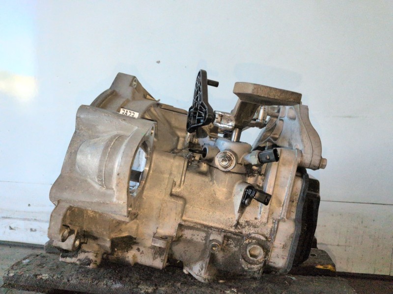 Recambio de caja cambios para volkswagen caddy profesional (sa)(03.2015) dfs referencia OEM IAM QYF  