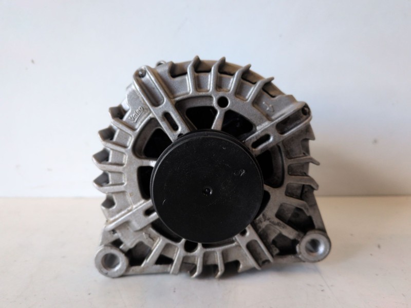 Recambio de alternador para peugeot expert tepee rh02 / rhk referencia OEM IAM 444706  