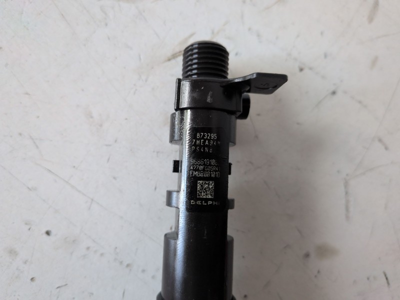 Recambio de inyector para peugeot expert tepee rh02 / rhk referencia OEM IAM   