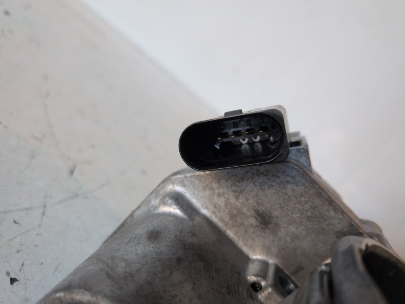 Recambio de caja mariposa para audi a4 berlina (8e) bre referencia OEM IAM 03G128063J  