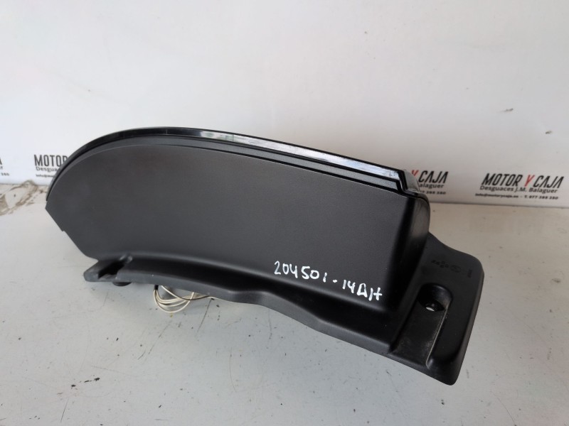 Recambio de piloto trasero derecho para citroen c3 picasso hn01 referencia OEM IAM   