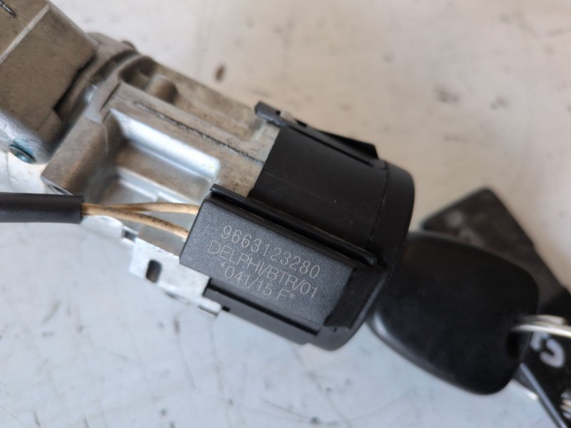 Recambio de conmutador de arranque para citroen c3 picasso hn01 referencia OEM IAM   