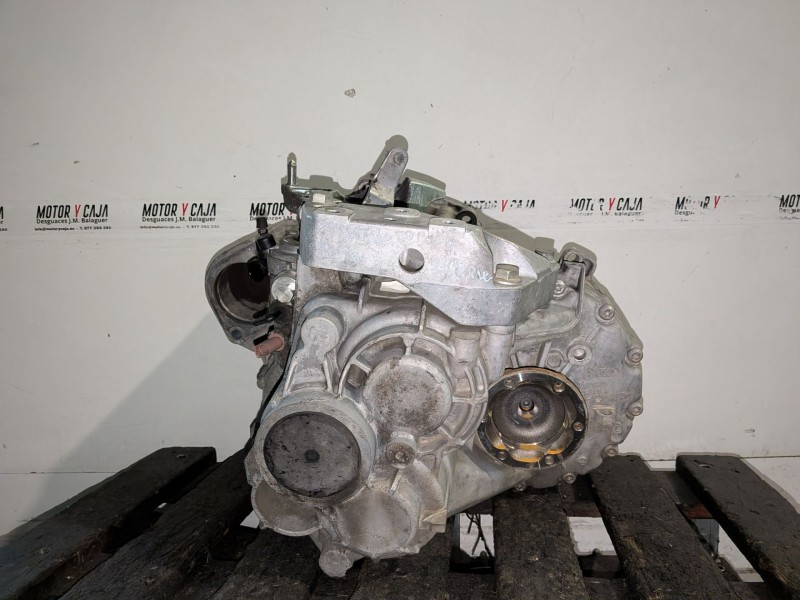 Recambio de caja cambios para volkswagen passat variant (3c5) bkp referencia OEM IAM HDV  