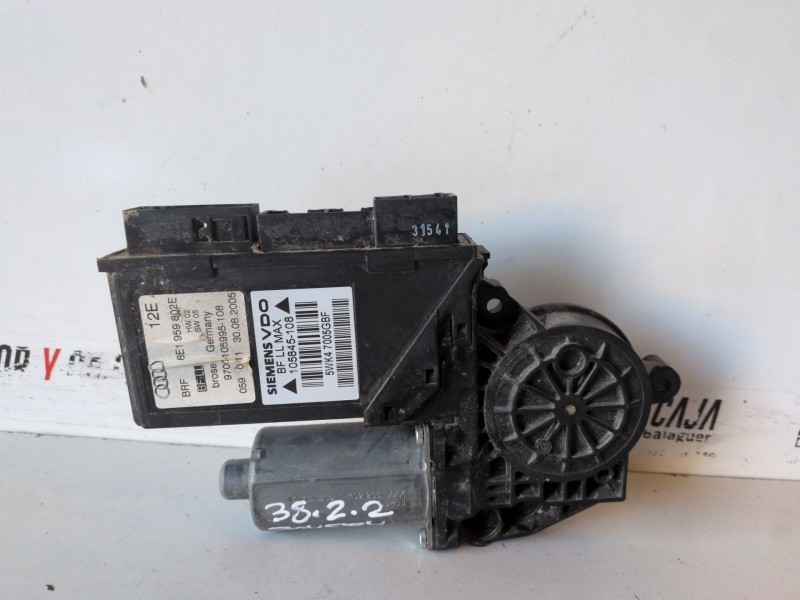 Recambio de motor elevalunas delantero derecho para audi a4 avant (8e) bdg referencia OEM IAM 8E1959802E  