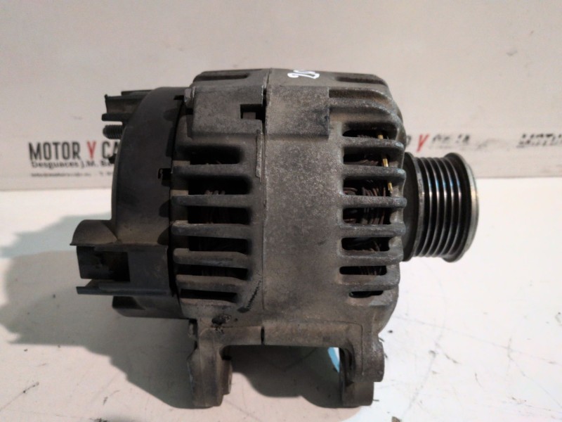 Recambio de alternador para seat leon (1p1) bxe referencia OEM IAM 06F903023C  