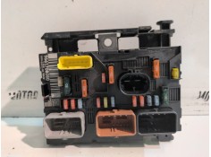 Recambio de caja reles / fusibles para citroen c4 picasso 9hz referencia OEM IAM 9661708080  