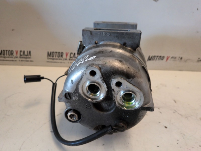 Recambio de compresor aire acondicionado para volvo s60 berlina d5244t referencia OEM IAM 8684286  