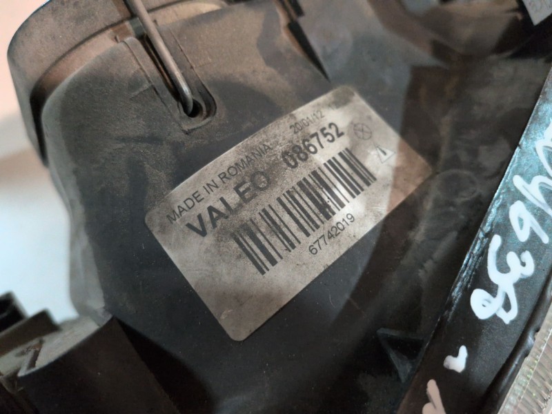 Recambio de faro izquierdo para volkswagen golf iv berlina (1j1)(10.1997) alh referencia OEM IAM 086752  