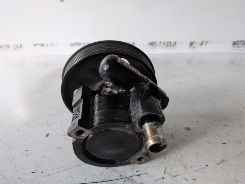 Recambio de bomba direccion para renault kangoo i (f/kc0) k9k702 referencia OEM IAM 26126529EH  