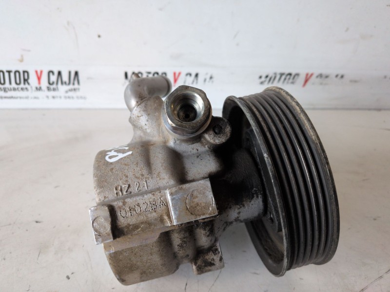 Recambio de bomba direccion para peugeot bipper tepee fhz referencia OEM IAM 28240628  
