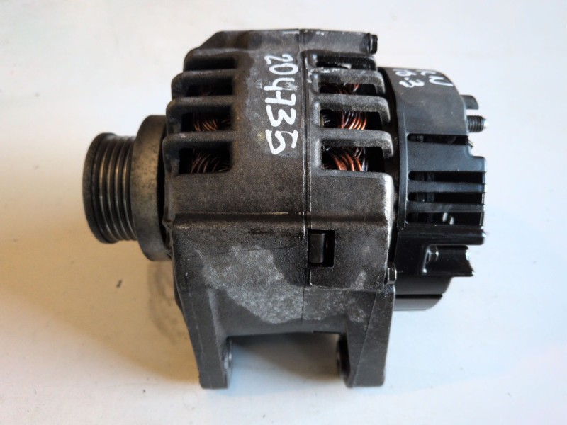 Recambio de alternador para renault clio ii fase ii (b/cb0) k9k704 referencia OEM IAM 8200022774  