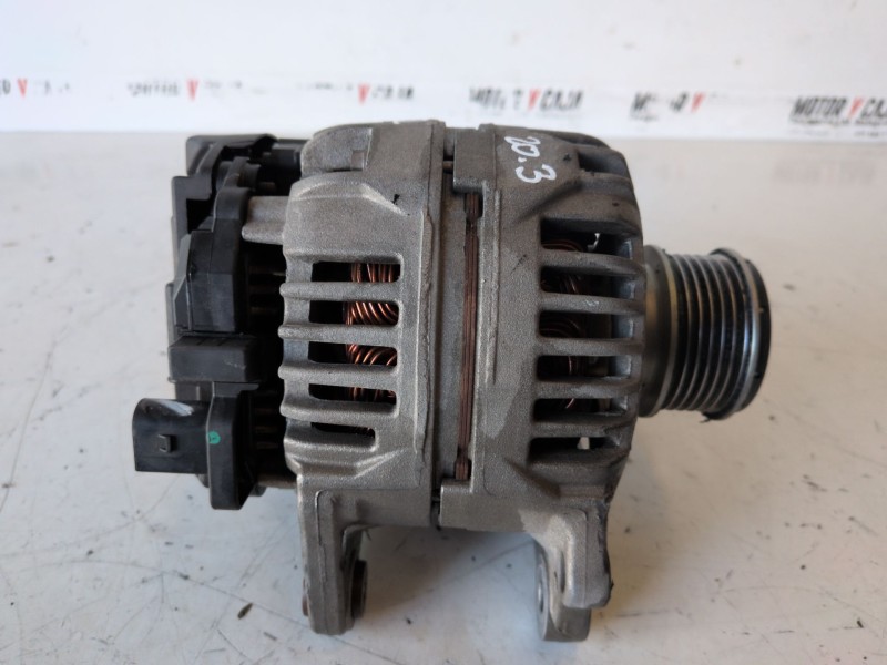 Recambio de alternador para seat ibiza (6l1) axr referencia OEM IAM 038903023L  