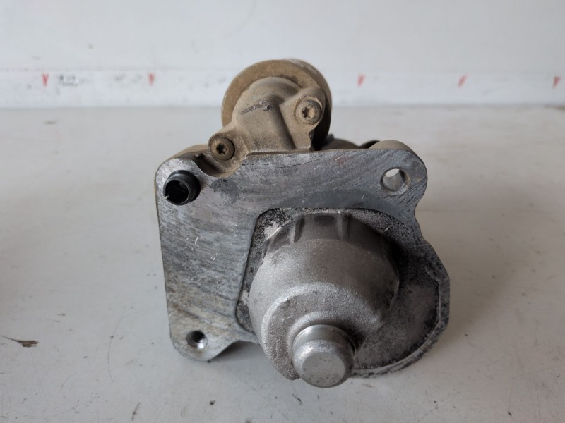 Recambio de motor arranque para ford fusion (cbk) f6jb referencia OEM IAM 2S6U1000EE  