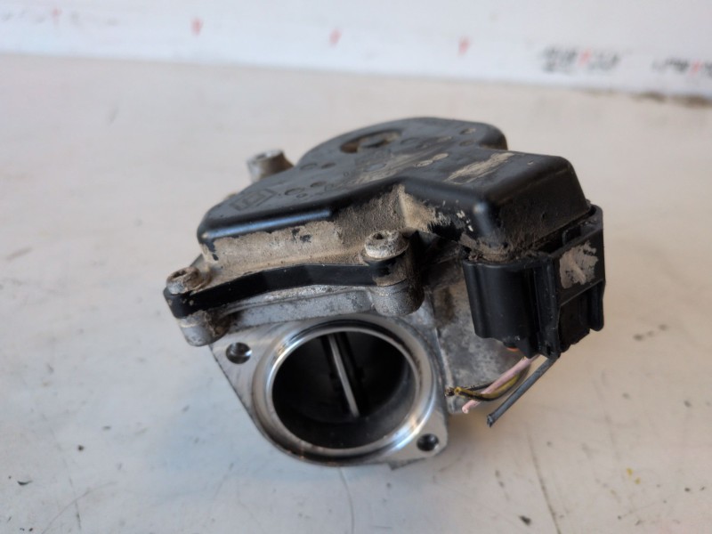 Recambio de caja mariposa para dacia dokker express k9k612 referencia OEM IAM 161A05457R  