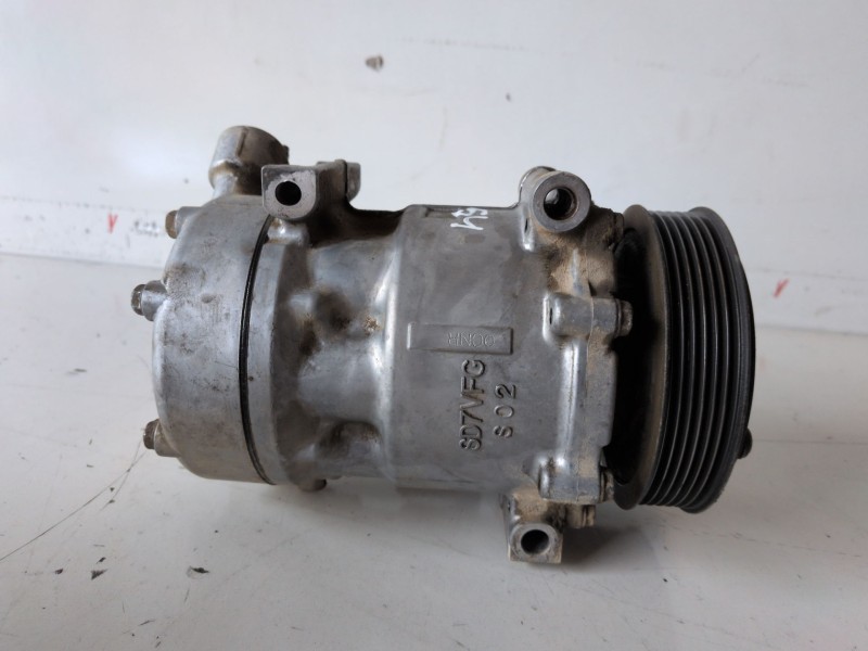 Recambio de compresor aire acondicionado para peugeot expert furgón 9h07 / 9hm referencia OEM IAM 9800851980  
