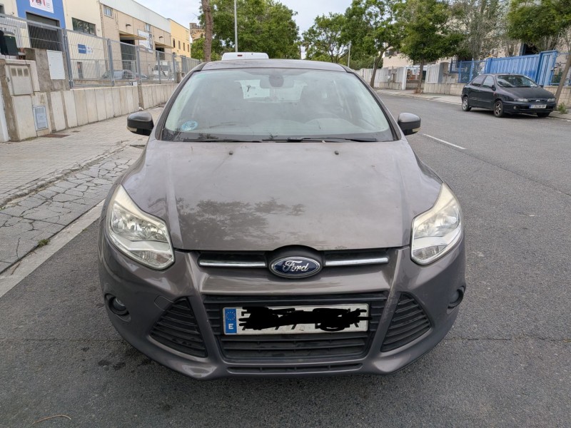 ford focus berlina (cb8) del año 2012