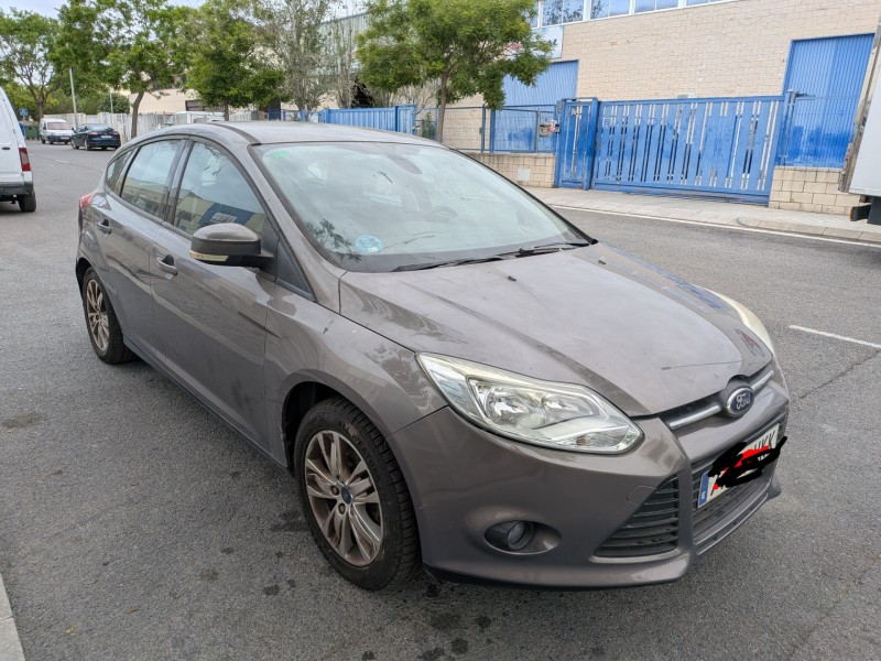 ford focus berlina (cb8) del año 2012