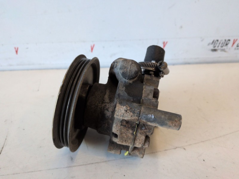 Recambio de bomba direccion para land rover freelander (ln) 18k4f referencia OEM IAM ANR5582  