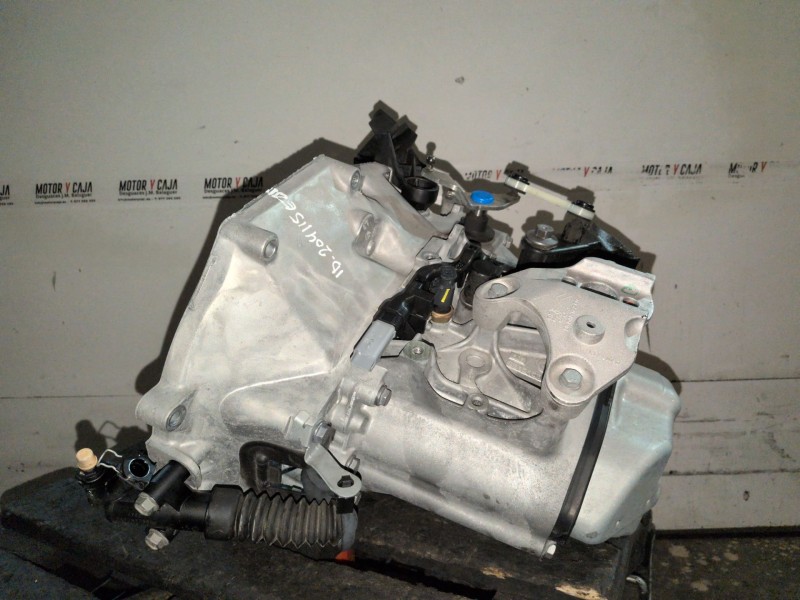 Recambio de caja cambios para citroen c3 hm05 referencia OEM IAM M24000  